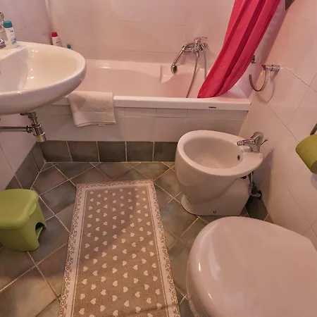 Homeapartment Il Nascondiglio Di Estia Apartamento