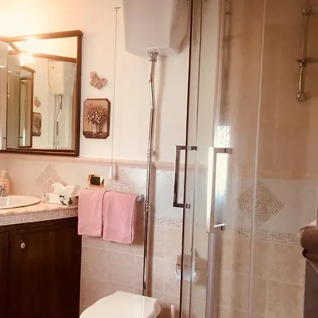 Apartment Homeapartment Il Nascondiglio Di Estia *